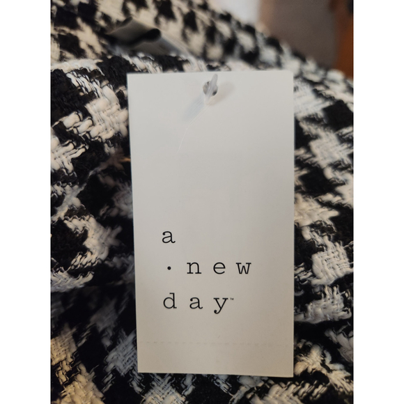 A NEW Day Long Sleeve Tweed Shacket Black with cream Houndstooth - Picture 7 of 8